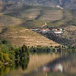 Douro House *
