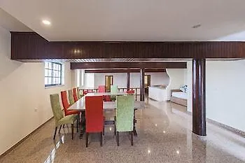 Douro House 타부아코